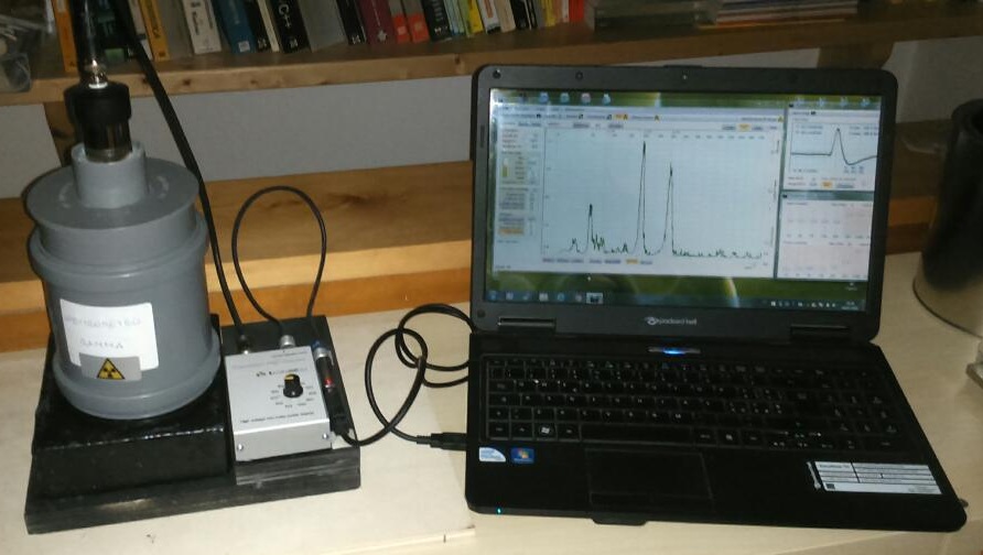 Figure 1: A home-made gamma-ray spectrometer. Source: PhysicsOpenLab